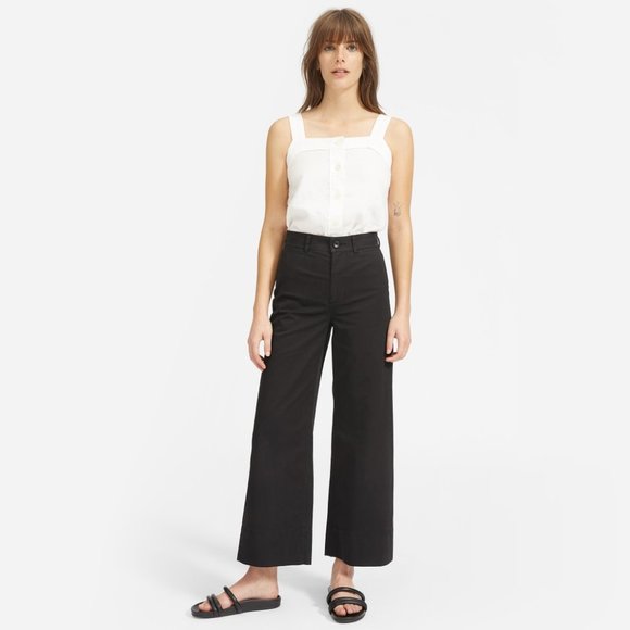 Everlane Pants - Everlane The Lightweight Wide-Leg Crop Chino in Black, Size 2